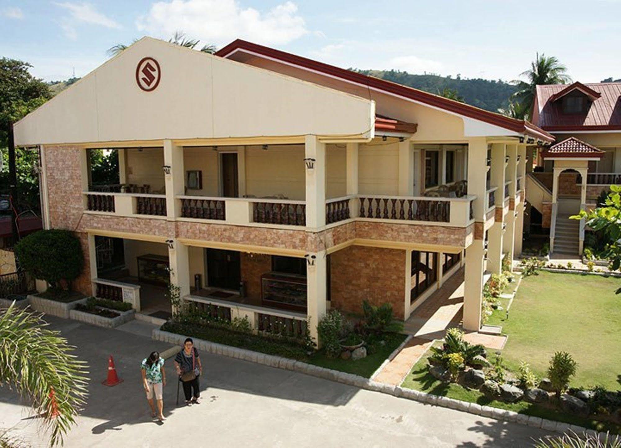 Suzuki Beach Hotel Olongapo City Exteriör bild